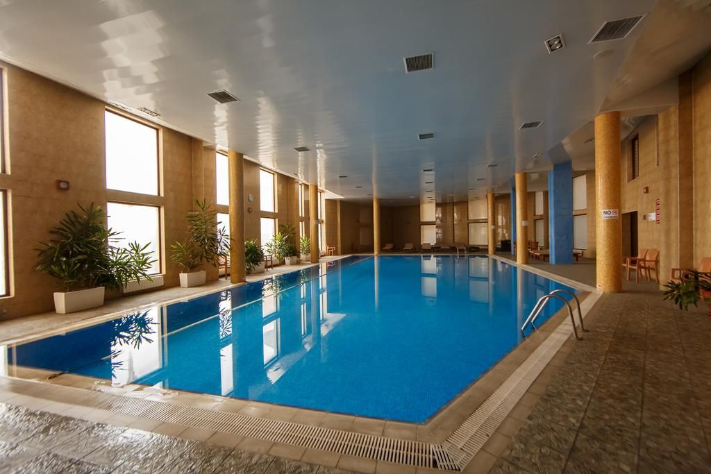 ტური ბაქოში . . მაისს