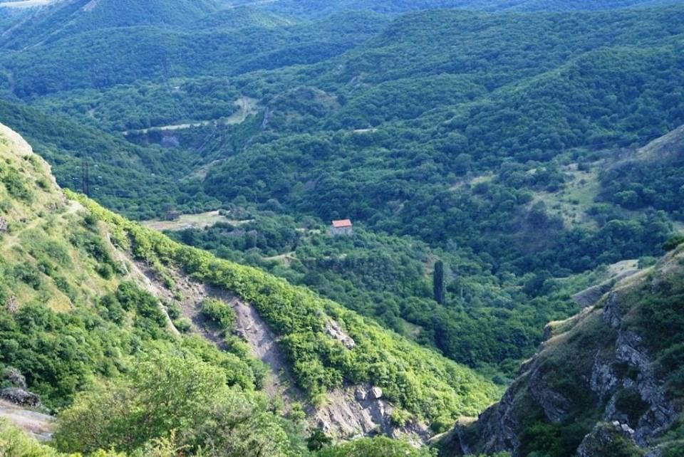 უძო, ქოროღლი, ღოუბანი. კაბენი, ასურეთი და ა.შ.