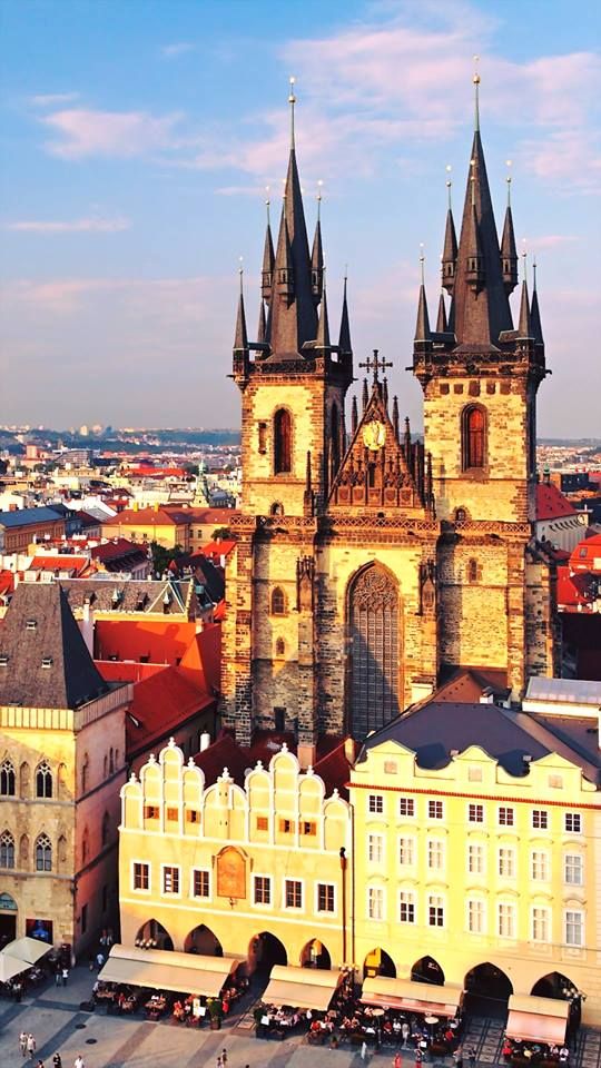 ჩეხეთი - პრაღა ! სრული  დღიანი საგზურის ღირებულებბა !