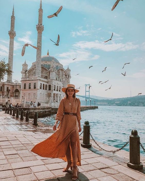 სტამბოლი - ₾