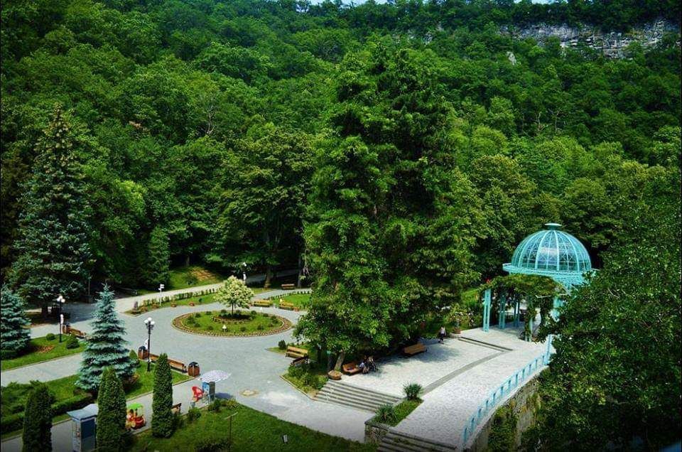 ერთდღიანი ტური სამცხე-ჯავახეთში .. ბორჯომი-მწვანე მონასტერი-რაბათი-ვარძია