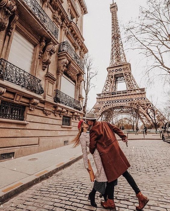 პარიზული არდადეგები ₾-ად