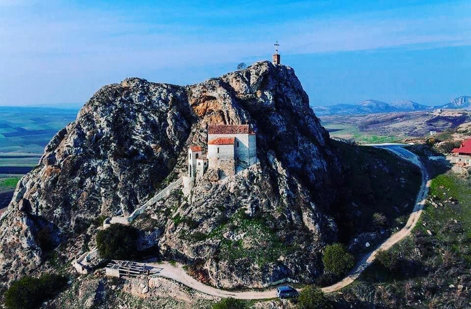 არწივის ხეობა - ხორნაბუჯის ციხე - ელიას მთა