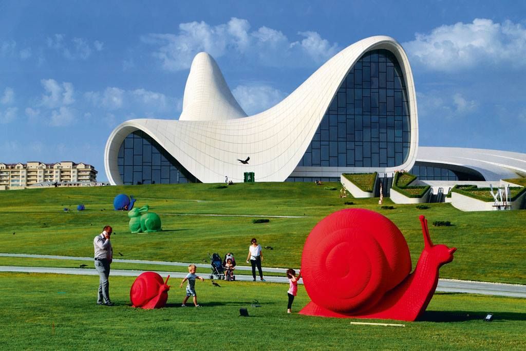 გაატარე დაუვიწყარი ვიქენდი ბაქოში -- ივნისს !!