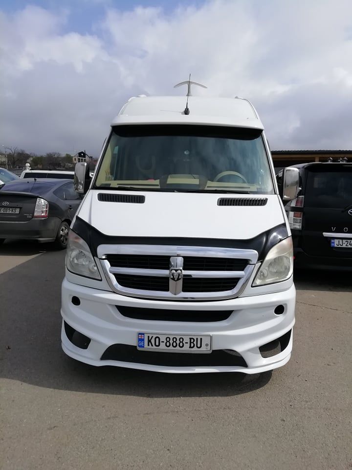 სატრანსპორტო მომსახურება (ავტობუსი,მიკროავტობუსი,მინი ვენი)ექსკურსიებისთვის