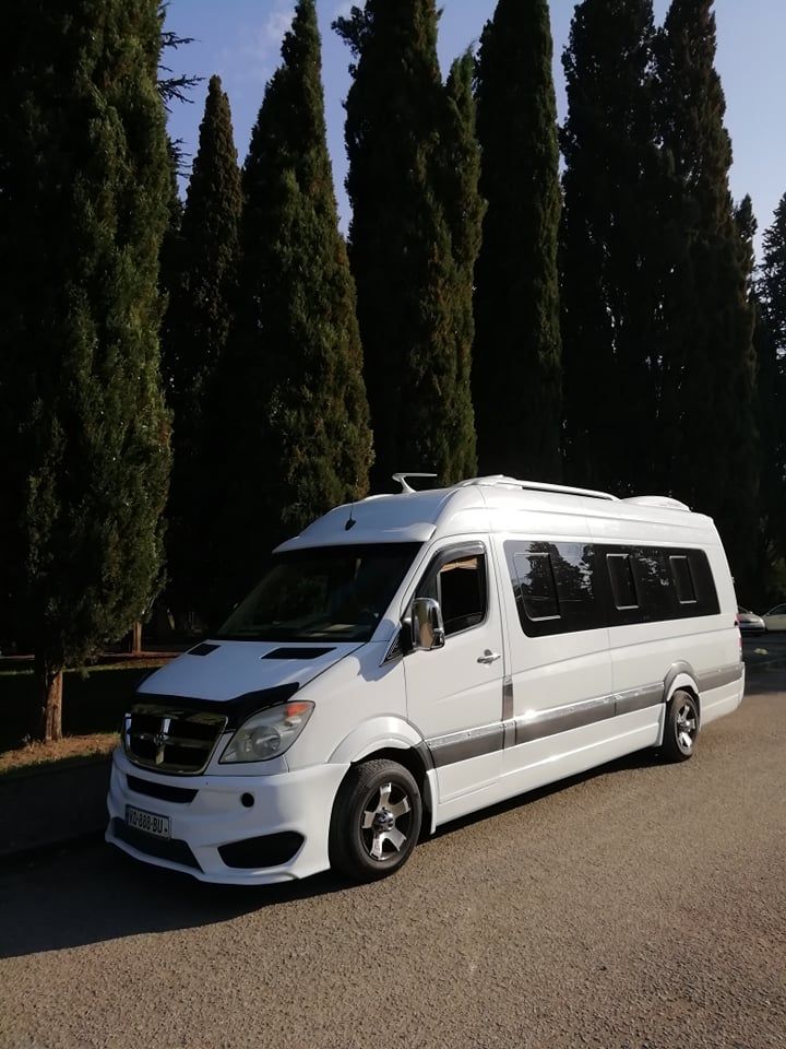 სატრანსპორტო მომსახურება (ავტობუსი,მიკროავტობუსი,მინი ვენი)ექსკურსიებისთვის