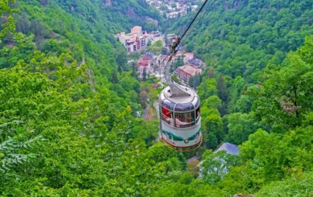 ერთდღიანი ტური სამცხე-ჯავახეთში .. ბორჯომი-მწვანე მონასტერი-რაბათი-ვარძია