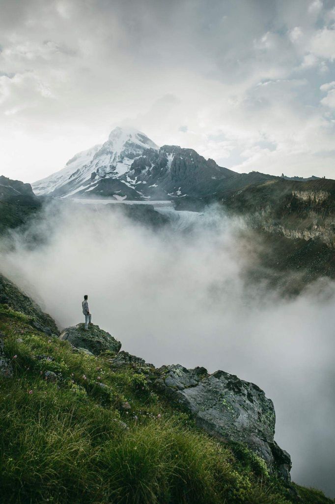 მაისს კვირას... ერთდღიანი ტური ყაზბეგში .. თანხაში შედის გერგეთზე ასვლაც... დარჩა  ადგილი..ჟინვალი-ანანური-ფასანაური-გუდაური...
