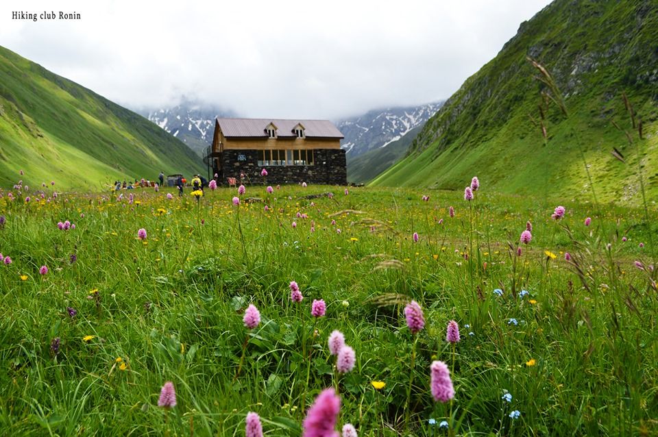 მოირონინე ჯუთა ივნისს, <