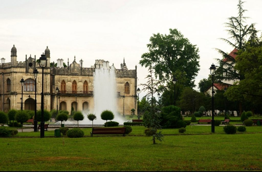 Дворец дадиани зугдиди фото Дворец дадиани зугдиди фото