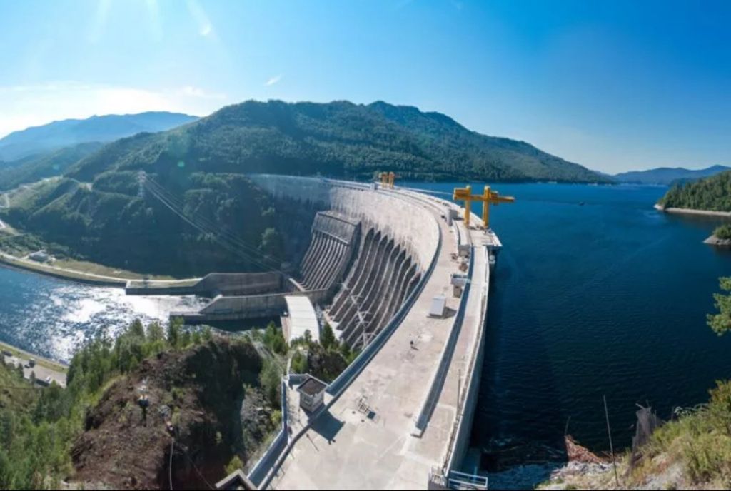 დღიანი ტური სვანეთში , თანხაში შედის უშგულის დათვალიერება.....ენგურის წყალსაცავი, მესტია, უშგული...