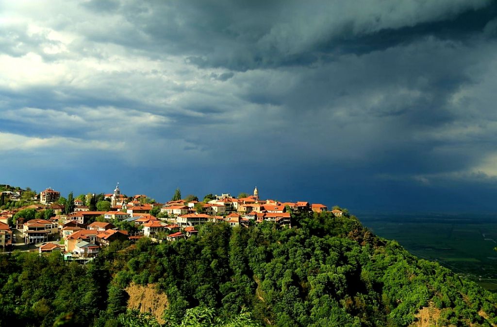 კვირას  ივნისს ერთდღიანი ტური სიღნაღში სიყვარულის ქალაქში , დარჩა  ადგილი.. წმინდა ნინოს სასწაულმოქმედი წყარო-წმინდა ნინოს მონასტერი-სიღნაღის კედელი საიდანაც ულამაზეს ხედს იხილავთ..