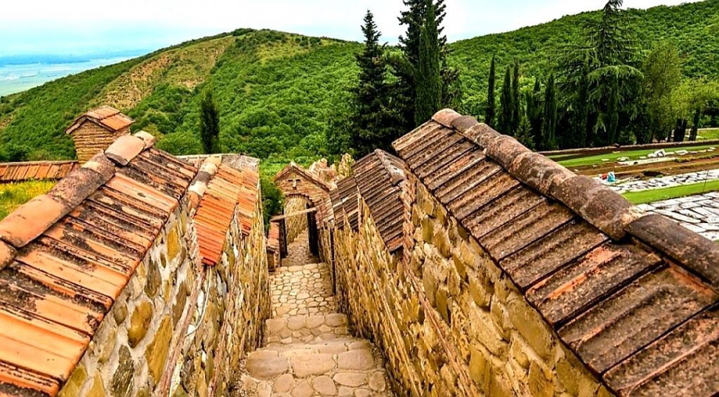 კვირას  ივნისს ერთდღიანი ტური სიღნაღში სიყვარულის ქალაქში , დარჩა  ადგილი.. წმინდა ნინოს სასწაულმოქმედი წყარო-წმინდა ნინოს მონასტერი-სიღნაღის კედელი საიდანაც ულამაზეს ხედს იხილავთ..