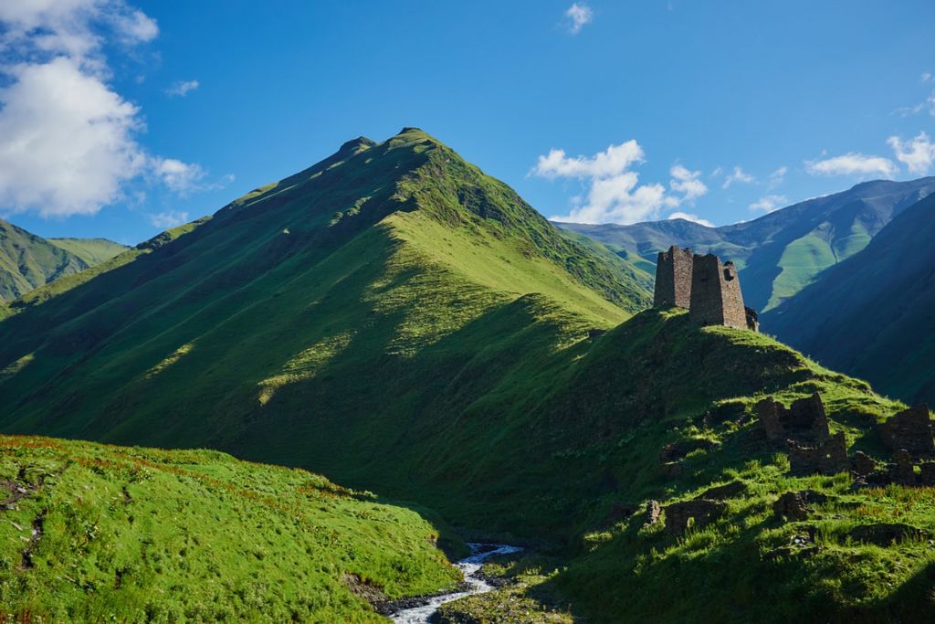 პირველად ტური ქუთაისიდან თუშეთში  ივლისიდან