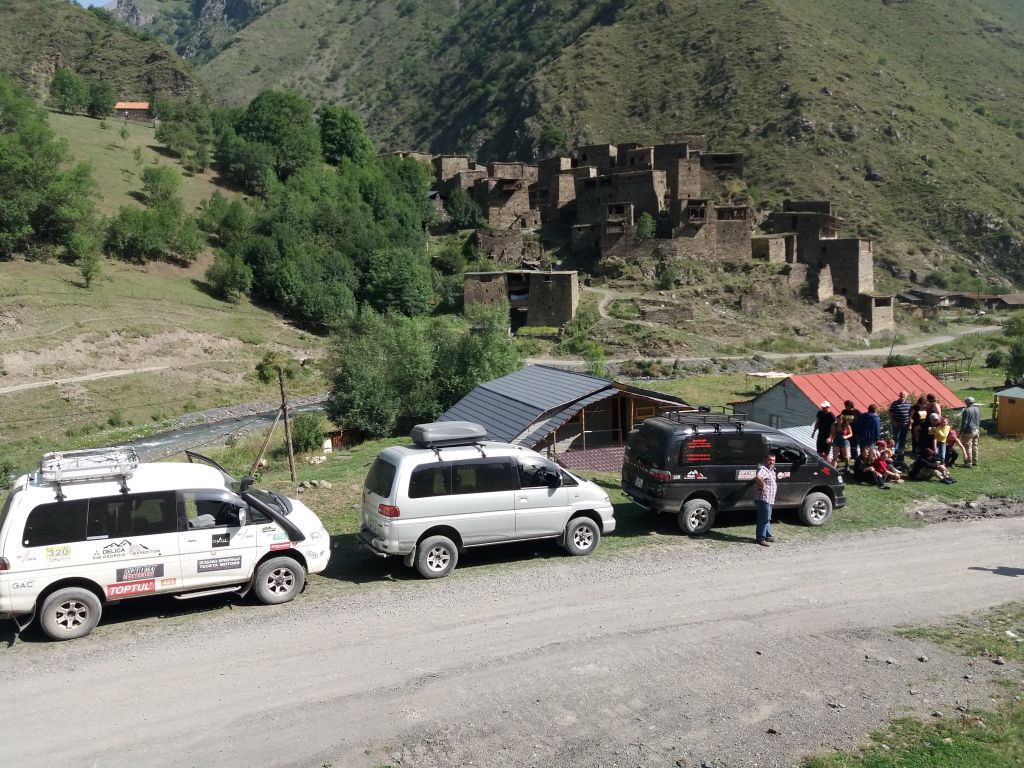 ორდღიანი ჯიპ-ტური ხევსურეთში! აბუდელაურის ტბები, შატილი, მუცო.