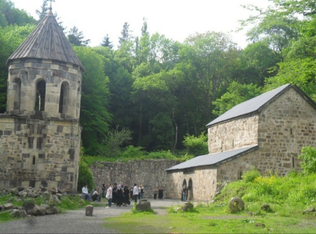 ერთდღიანი ტური სამცხე-ჯავახეთში .. ბორჯომი-მწვანე მონასტერი-რაბათი-ვარძია