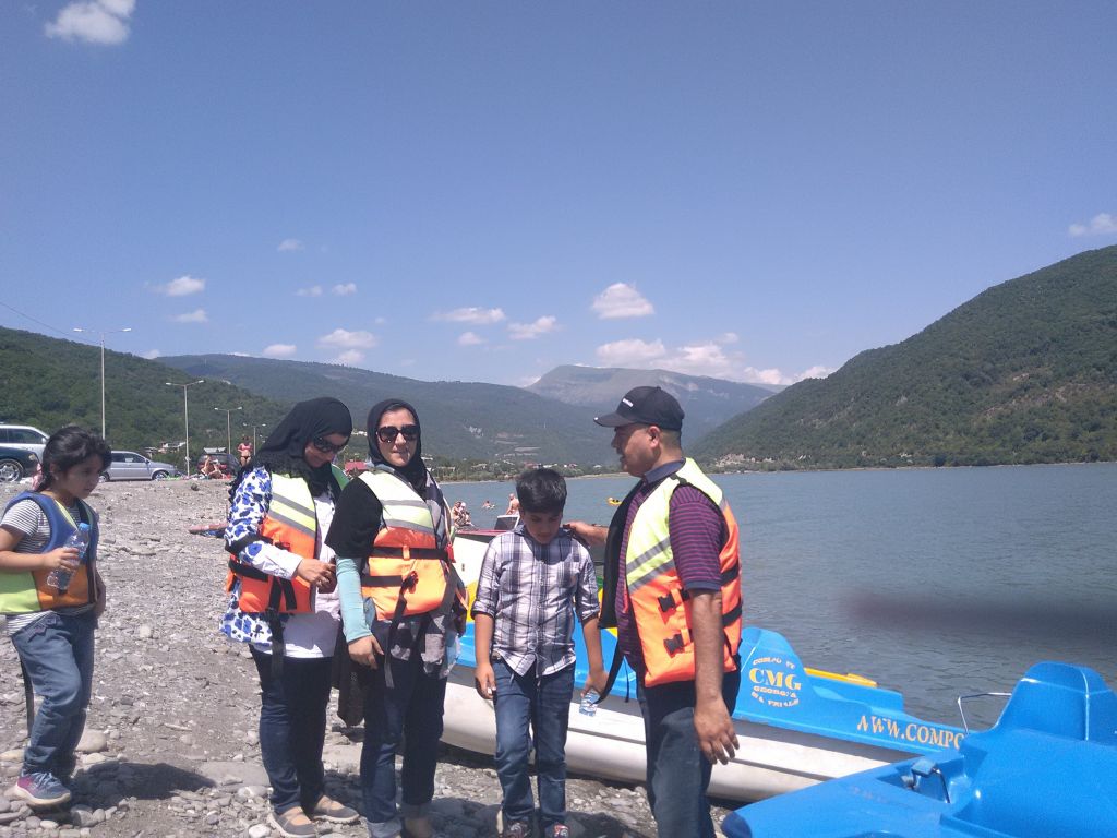 ტური ყაზბეგში : არაგვის ხეობა - ჟინვალის წყალსაცავი - ანანურის ციხე - გუდაური - პანორამა - რკინის მთა - ყაზბეგი - გერგეთზე ასვლა