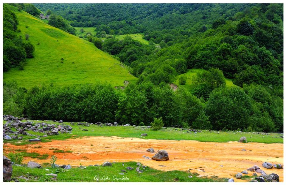 ხადას ხეობა