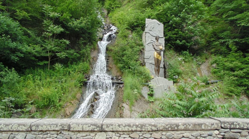 ერთდღიანი ტური სამცხე-ჯავახეთში .. ბორჯომი-მწვანე მონასტერი-რაბათი-ვარძია