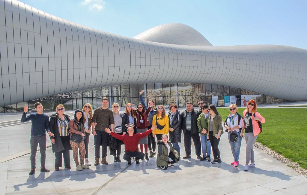 ბაქოს დღიანი ტური -- ივლისი