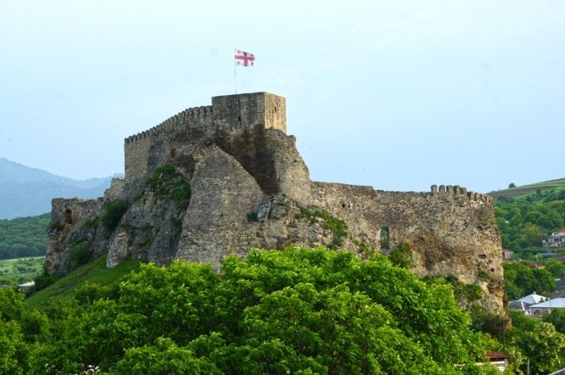 ერთდღიანი ტური : ვარძია, ვანის ქვაბები, ხერთვისის ციხე, რაბათი, მწვანე მონასტერი, ბორჯომი . . .