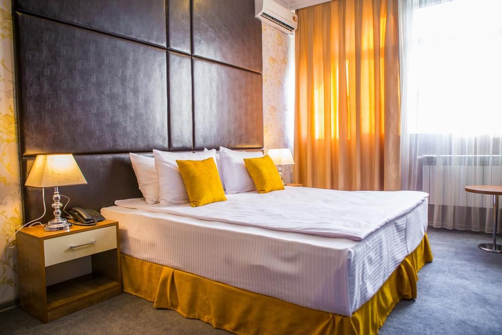 ტური ბაქოში - მატარებლით