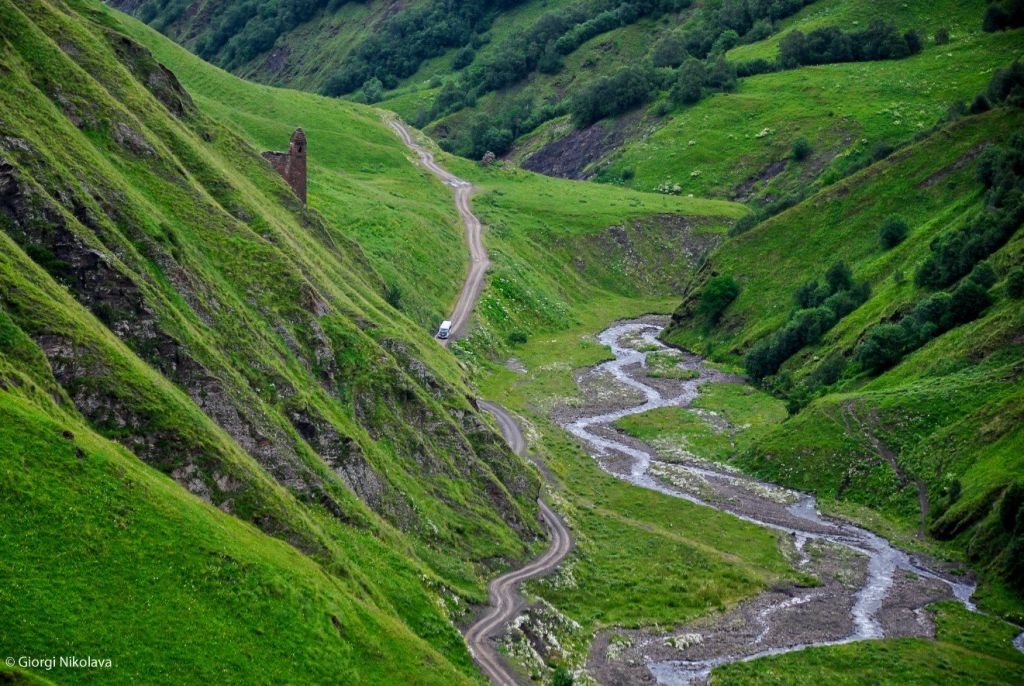 ივლისი - ერთდღიანი ხევსურეთის ტური