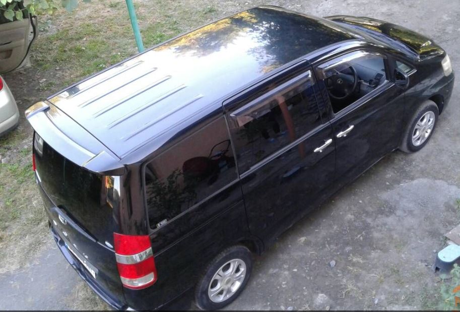 ქირავდება მანქანა