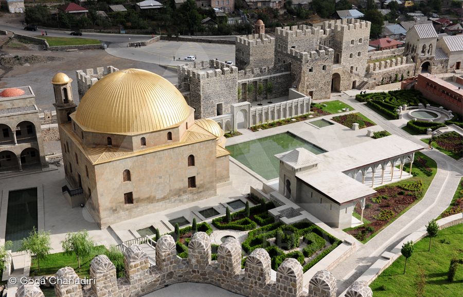 ერთდღიანი ტური : ვარძია, ვანის ქვაბები, ხერთვისის ციხე, რაბათი, მწვანე მონასტერი, ბორჯომი . . .