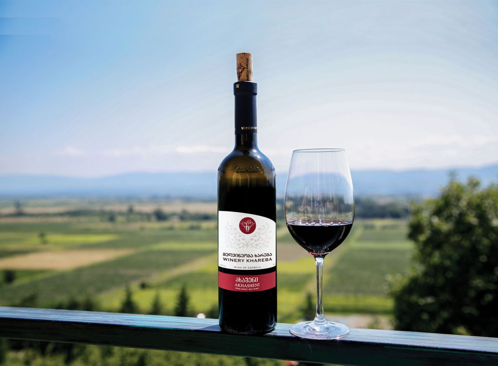 ღვინის ტური კახეთში : თელავი - წინანდელი - ახმეტა - ყვარელი : " მეღვინეობა ხარება " - კავკასიონის კლდეში ნაკვეთი ღვინის საცავი ...