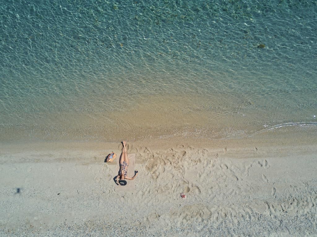 ჰალკიდიკი - მზე, ზღვა და საოცარი გართობა