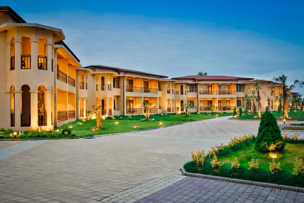 დაისვენე საქართველოში - ანაკლიაში !!!