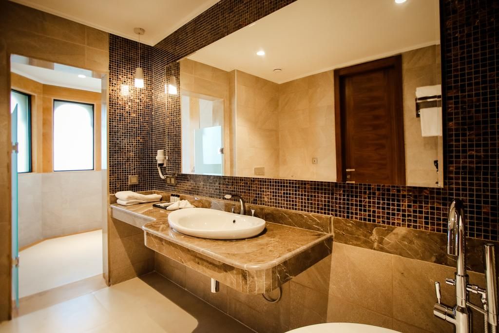 დაისვენე საქართველოში - ანაკლიაში !!!