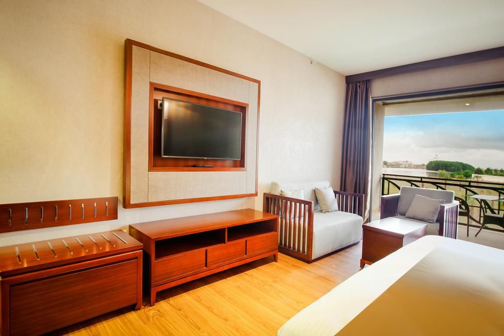 დაისვენე საქართველოში - ანაკლიაში !!!