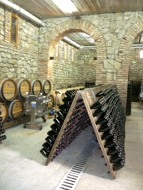 ღვინის ტური კახეთში - " ქინძმარაული ", " მუკუზანი ", " რქაწითელი ", " წინანდალი ", " ქისი ქვევრი " . . . კლასიკური მუსიკის ფესტივალი წინანდალში . . . !