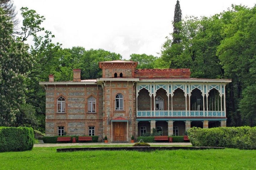 კახეთი - ლეგენდარული ტური ლეგენდარული " პატარა კახის " სამშობლოში, საქართველოს სავიზიტო ბარათი : თელავი - წინანდალი - გრემი - ნეკრესი - ღვინის გვირაბი - კორპორაცია " ქინძმარაული " . . .