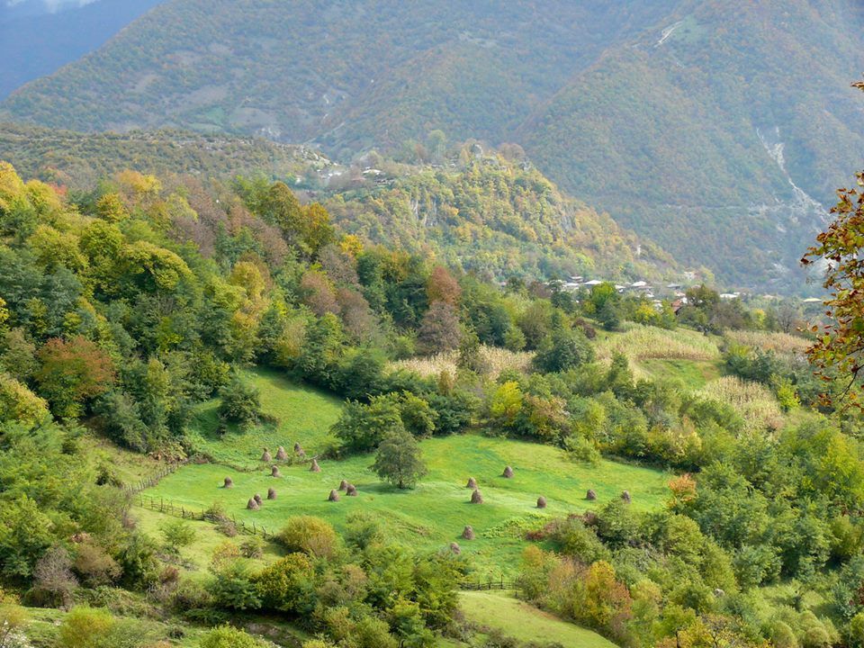 ხვამლის მთა და ლეჩხუმის ტაძრები