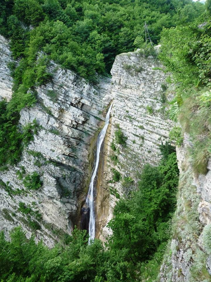 ხვამლის მთა და ლეჩხუმის ტაძრები