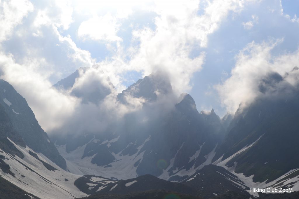 აბუდელაურის ფერადი ტბები - ივლისი ZooM