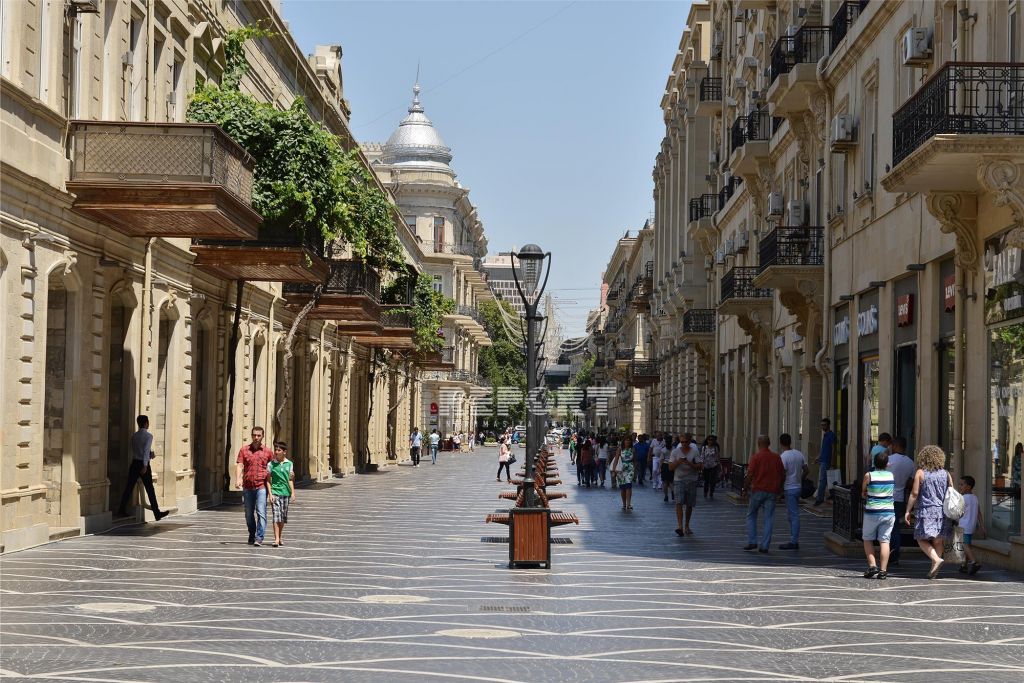 ბაქოს ტური! დასვენება ქალაქის დათვალიერებასთან ერთად!