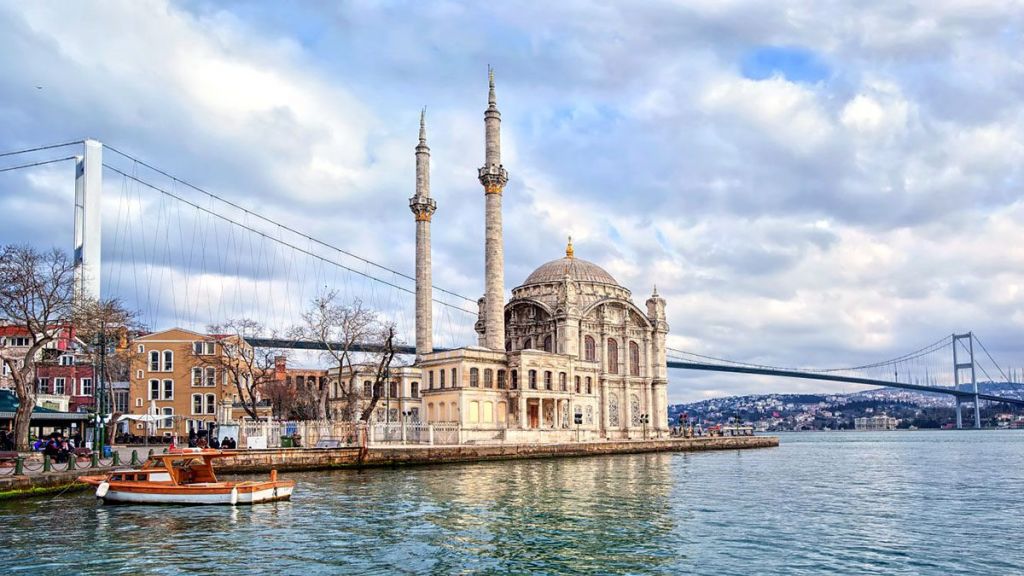 სტამბულისდღიანი ტური (-- ივლისი)