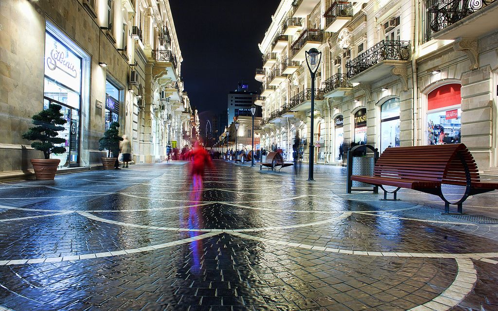 ბაქო - განჯა - ლ - საუზმით