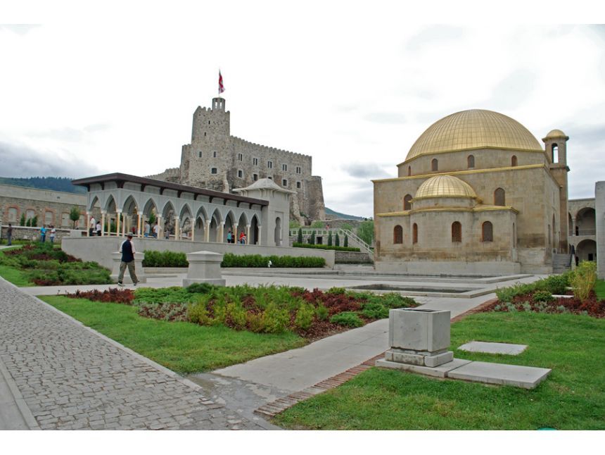 სამცხე-ჯავახეთი (ვარძია, მწვანე მონასტერი, ხერთვისის ციხე, რაბათის, ბორჯომი) - Самцхе-Джавахети (Вардзия, Зеленый монастырь, замок Xертвиси, Рабат, Боржоми)