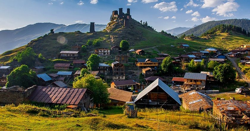 -- აგვისტო - სამდღიანი თუშეთის ტური