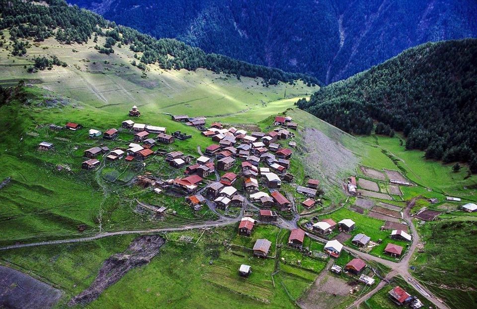 -- აგვისტო - სამდღიანი თუშეთის ტური