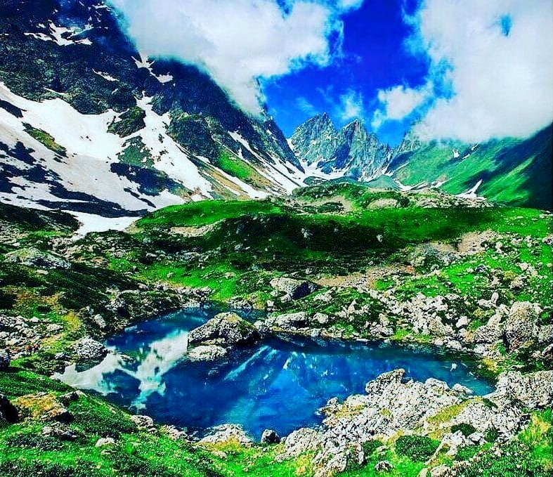 აბუდელაურის ფერადი ტბები. ერთდღიანი ტური!