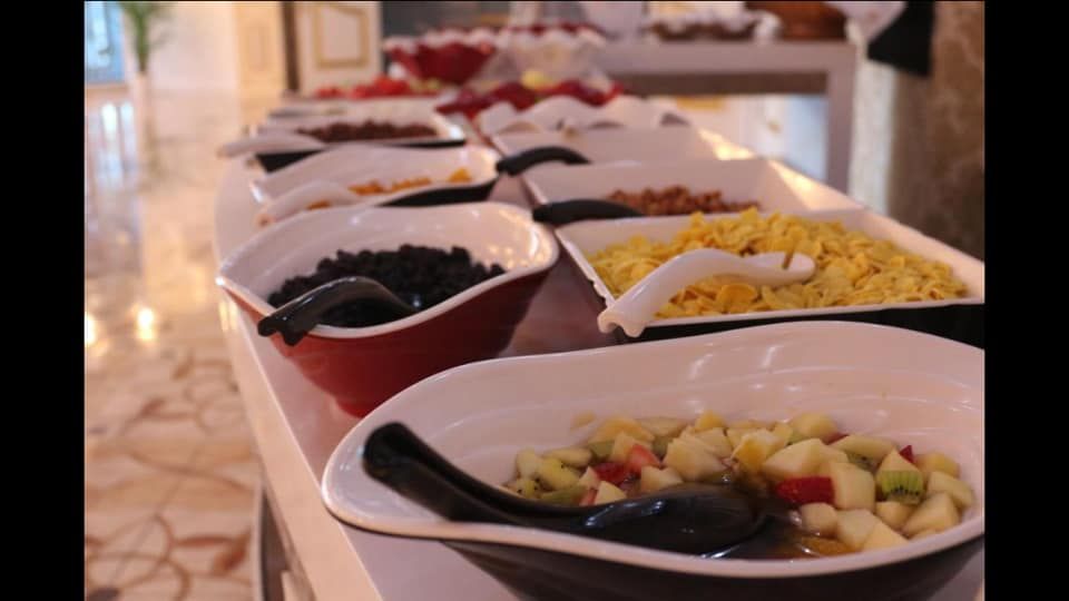 სასტუმრო აკვაპარკით ბაქოში- დღე--საუზმით