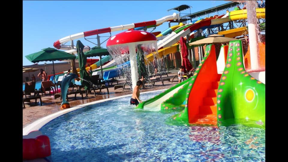 სასტუმრო აკვაპარკით ბაქოში- დღე--საუზმით