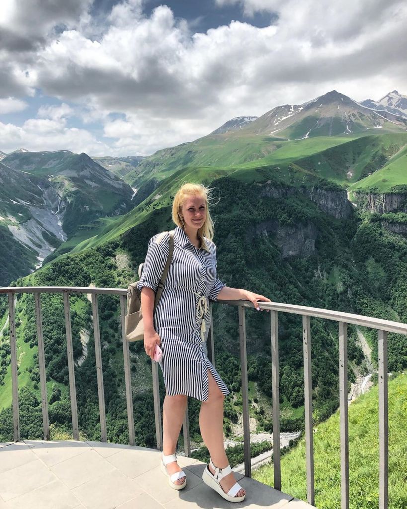 ტური ყაზბეგში : არაგვის ხეობა - ჟინვალის წყალსაცავი - ანანურის ციხე - გუდაური - პანორამა - რკინის მთა - ყაზბეგი - გერგეთზე ასვლა