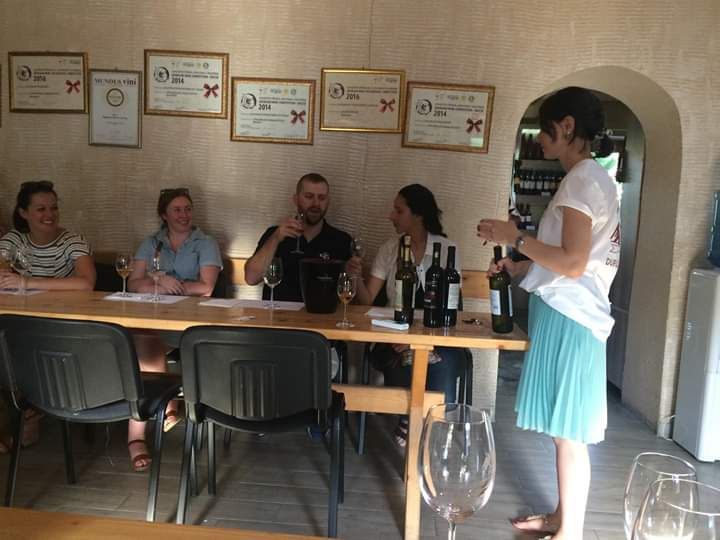 ღვინის  ტური  კახეთში :  ღვინის  დაყენება      წლისაა,  კახეთი  ღვინის  სამშობლოა !